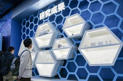 東莞大科學裝置集群助力新能源產業，650公里續航鋰電池租賃服務引領高質量發展